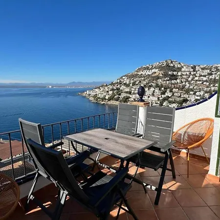 Preciosa Casa Con Vista Al Mar