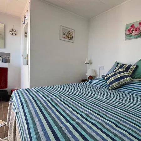 Preciosa Casa Con Vista Al Mar * 罗萨斯