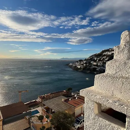 Preciosa Casa Con Vista Al Mar * 罗萨斯